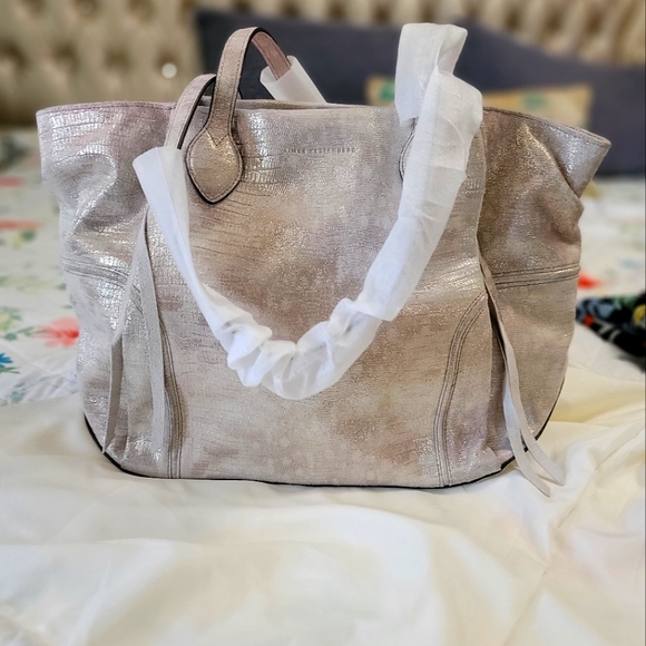 Aimee Kestenberg Handbags - Aimee kestenberg shimmery tote